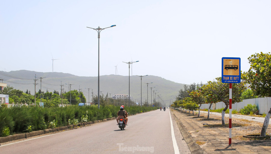 Hạ tầng trong Khu Kinh tế Nhơn Hội hiện nay. Ảnh: Trương Định