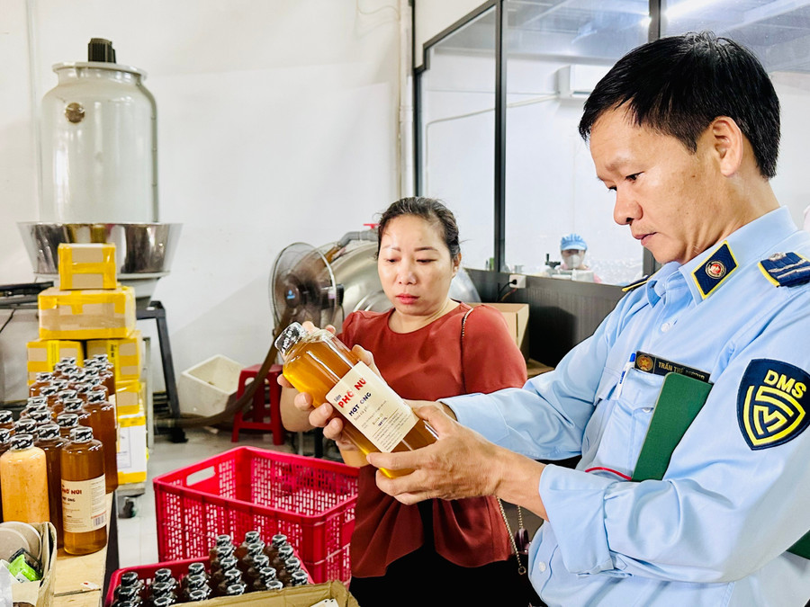 Hộ kinh doanh Tiệm Phố Núi hoạt động từ năm 2023 đến nay, sản xuất và kinh doanh các mặt hàng nông sản Tây Nguyên và chủ yếu kinh doanh chào bán trên các nền tảng mạng xã hội. Ảnh: Như Nguyện z6537510559336-7ab826420af2d564dba85a7177900e16.jpg