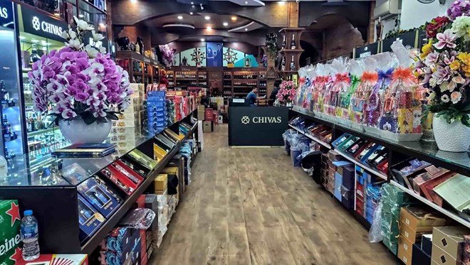 Bắt giám đốc công ty bán rượu ngoại ở Nha Trang về tội sản xuất hàng giả