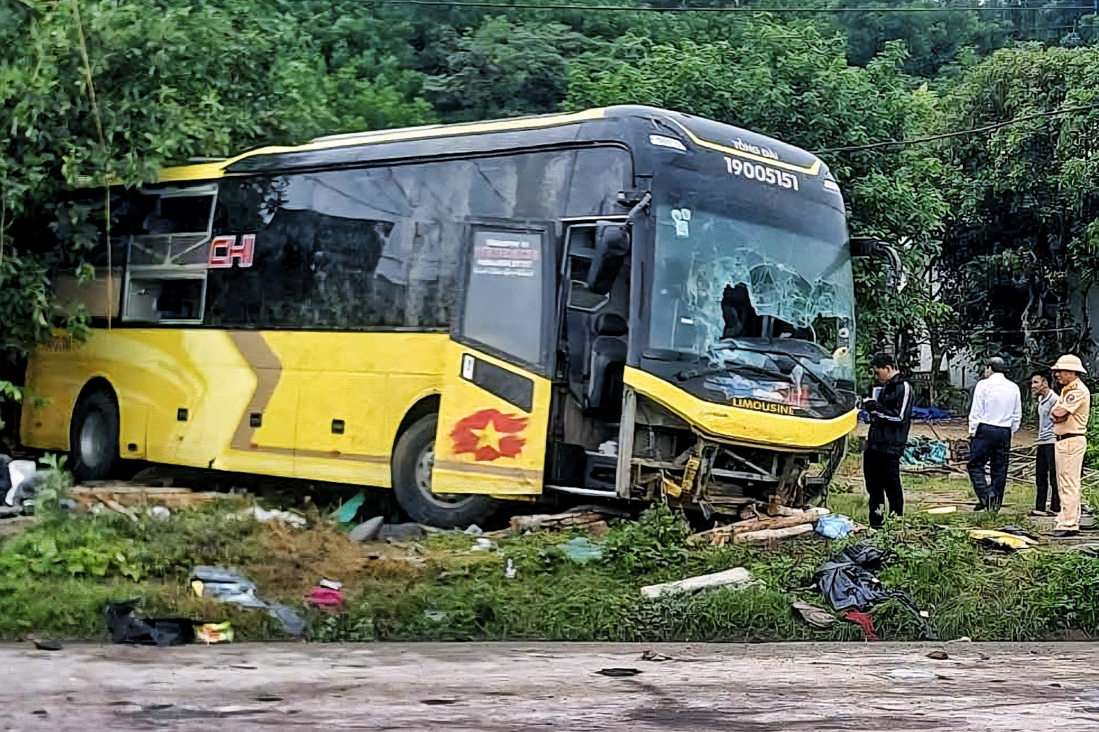 Vụ lật xe khách 10 người tử vong: Kết quả kiểm tra nồng độ cồn, ma túy của tài xế