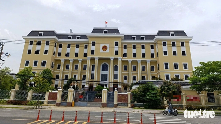 Nhận 200 triệu 'chạy án', cán bộ tòa đút túi 170 triệu, 'trả công' thẩm phán 30 triệu - Ảnh 1.