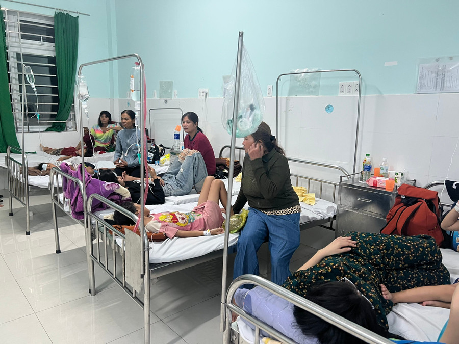 Đến chiều 30-8, tất cả bệnh nhân đều đã ổn định sức khỏe, không có trường hợp tử vong. Ảnh: CTV z6961049349395-718f9662c1ee278e6783adbe42c4709c.jpg