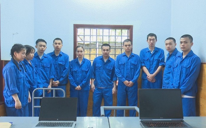 Nhóm đối tượng trong đường dây lừa đảo, chiếm đoạt hơn 140 tỉ đồng của hơn 1.000 người dân trong nước