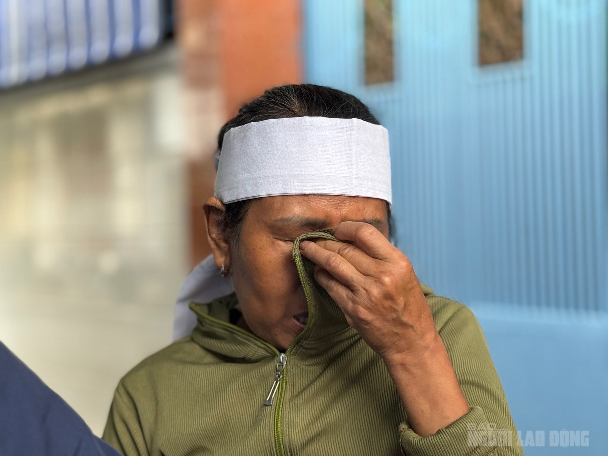 Nữ công nhân Đà Nẵng bị lũ cuốn trôi để lại hai con nhỏ mồ côi - Ảnh 3.