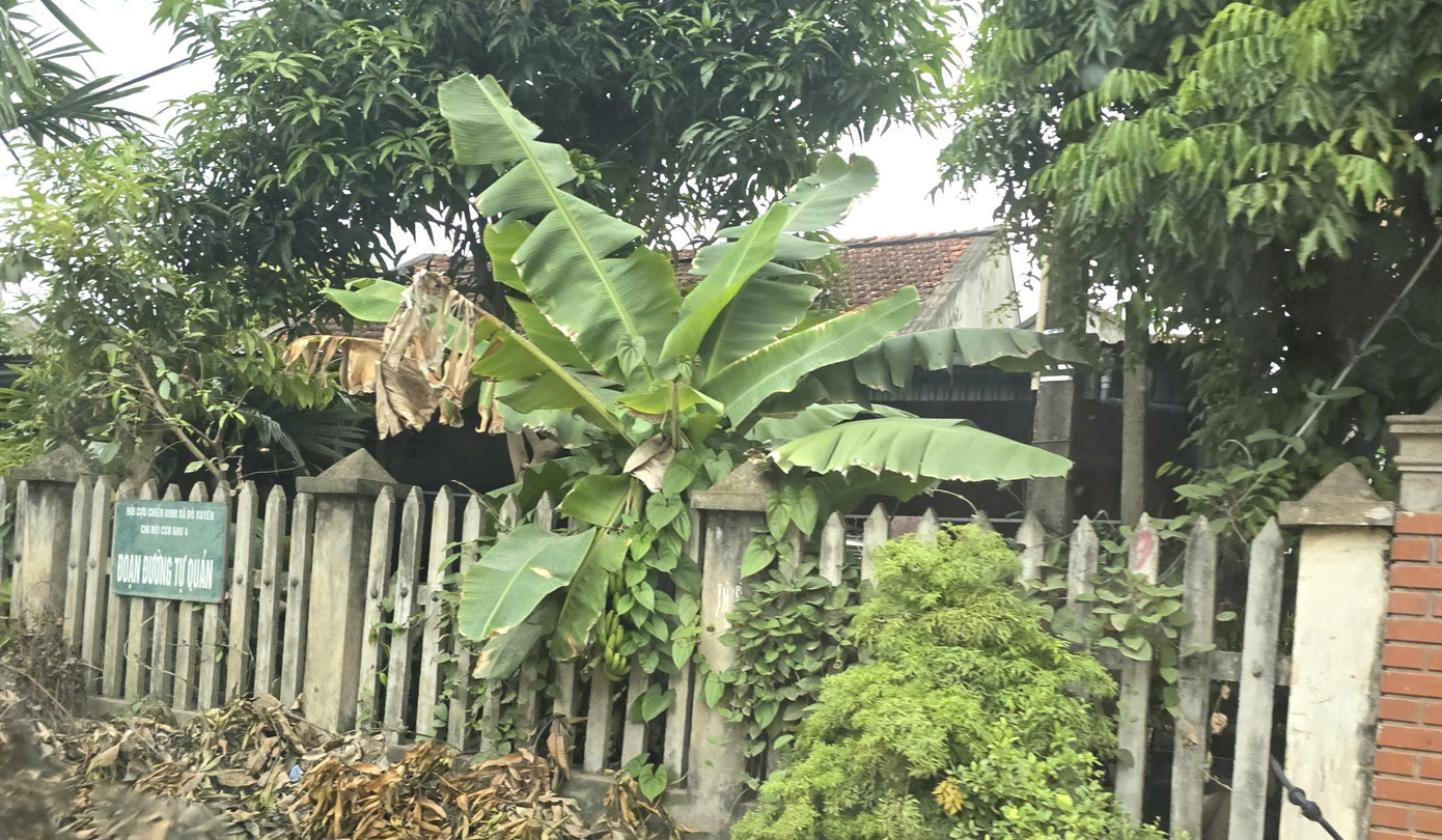 Căn nhà của bố mẹ Nhung z7059225992916-be0c1eb8e5d5ad6100fe8c5b58432440.jpg