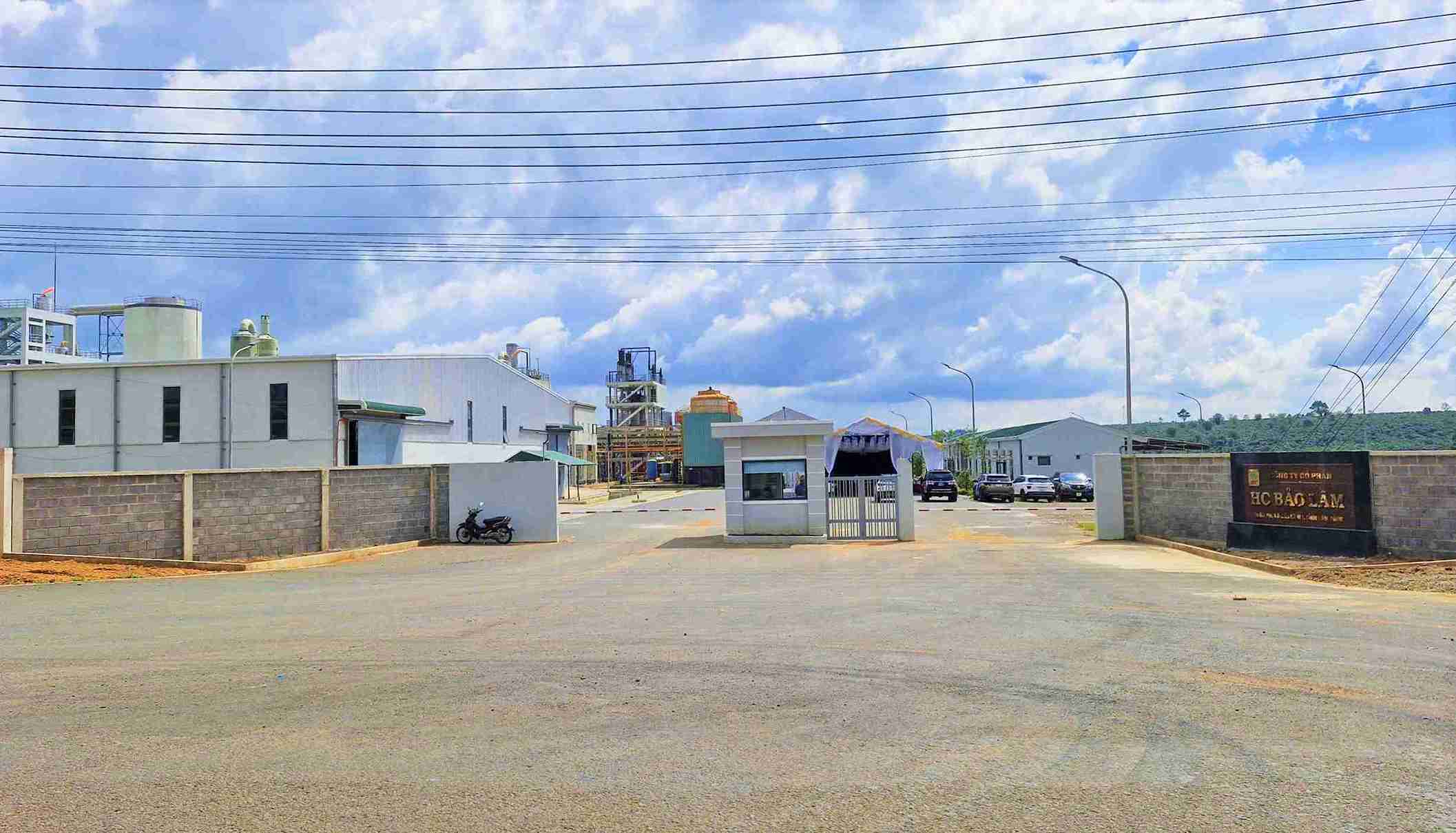 Công ty Cổ phần HC Bảo Lâm nơi xảy ra vụ nổ khiến 2 công nhân thiệt mạng. Ảnh: Nguyễn Quân
