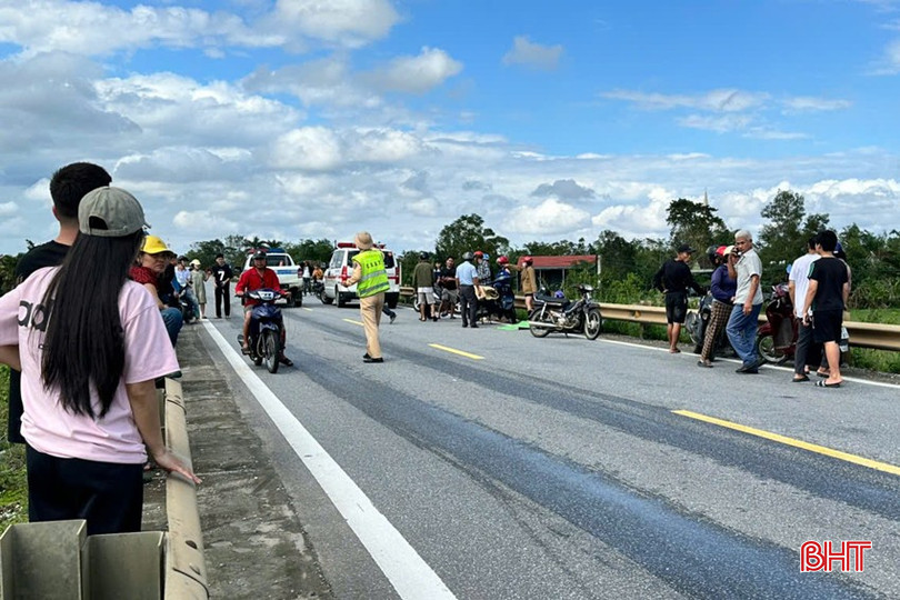 Hiện trường vụ tai nạn. bqbht_br_z7201875945595-e16c3da3b15b55f78405c72e8331af51.jpg