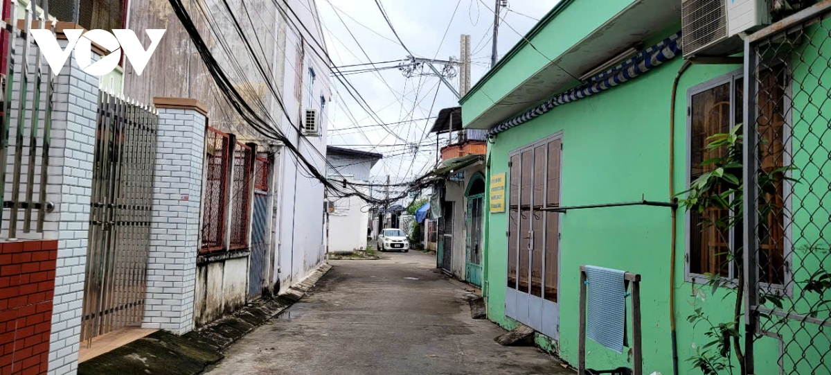 mot nguoi di xe may vuong day dan dien, nga tu vong o Dong thap hinh anh 2