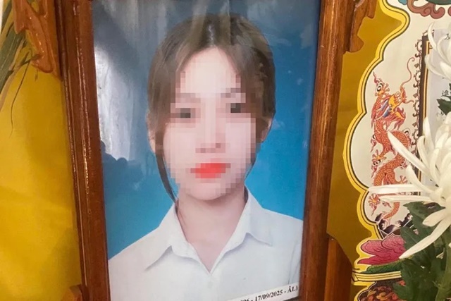 thi-the-co-gai-19-tuoi-1