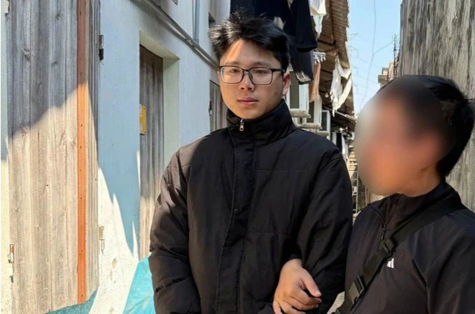 Ảnh minh họa: B;ắt giữ đối tượng gây 8 vụ c;ướp liên tỉnh, nhắm vào phụ nữ và