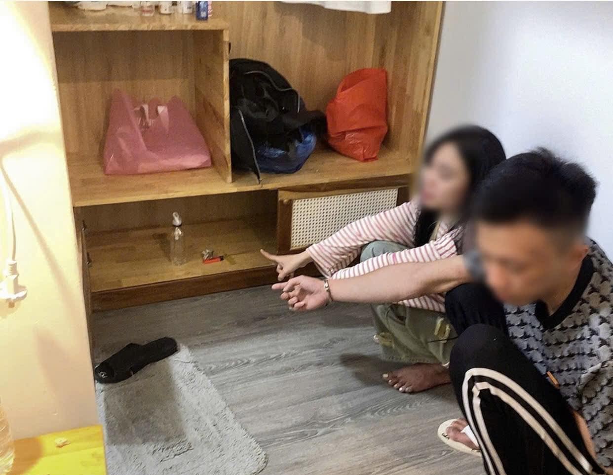 Ảnh minh họa: Hiện trường nhóm nam thanh nữ tú book khách sạn để “tu tiên”