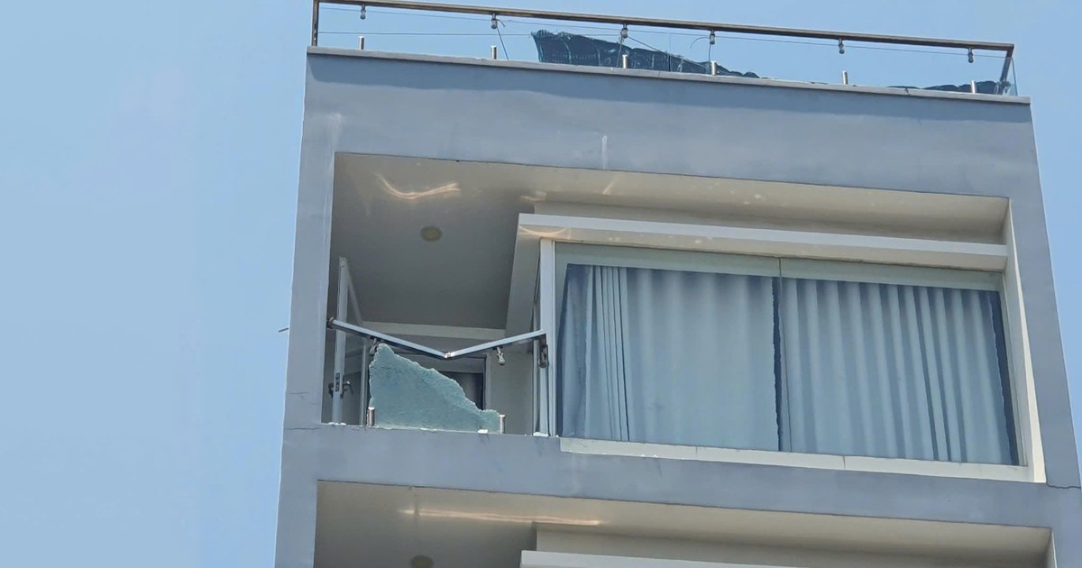 Ảnh minh họa: Nam thanh niên rơi từ tầng 7, may mắn th