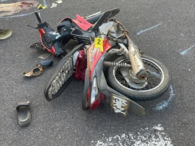 Ảnh minh họa: Va chạm với xe bán tải, c