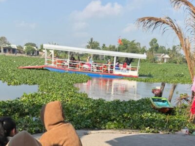 Ảnh minh họa: 2 trẻ nhỏ m