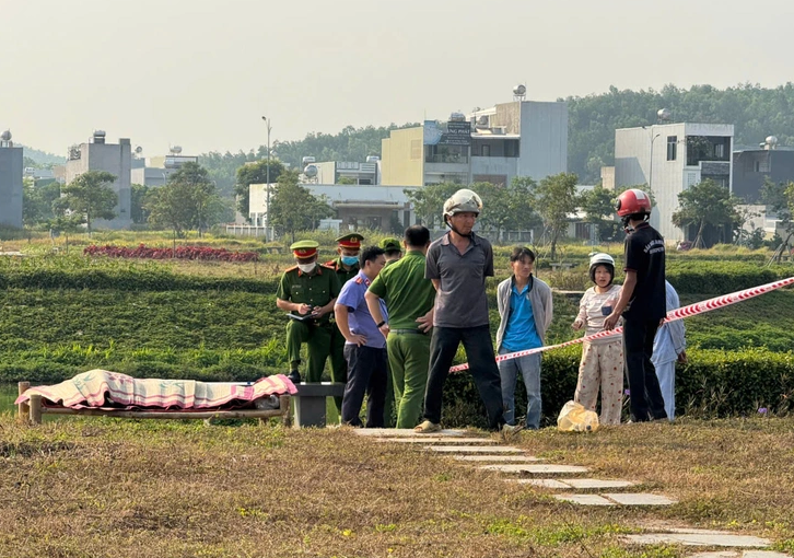 Ảnh minh họa: Bé gái nhặt ve chai t;ử vong dưới hồ nước , hé lộ nguyên nhân