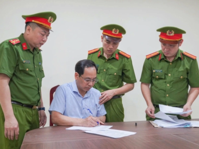 Ảnh minh họa: Giám đốc trung tâm bảo trợ xã hội bị bắt vì ‘ăn chặn’ tiền của