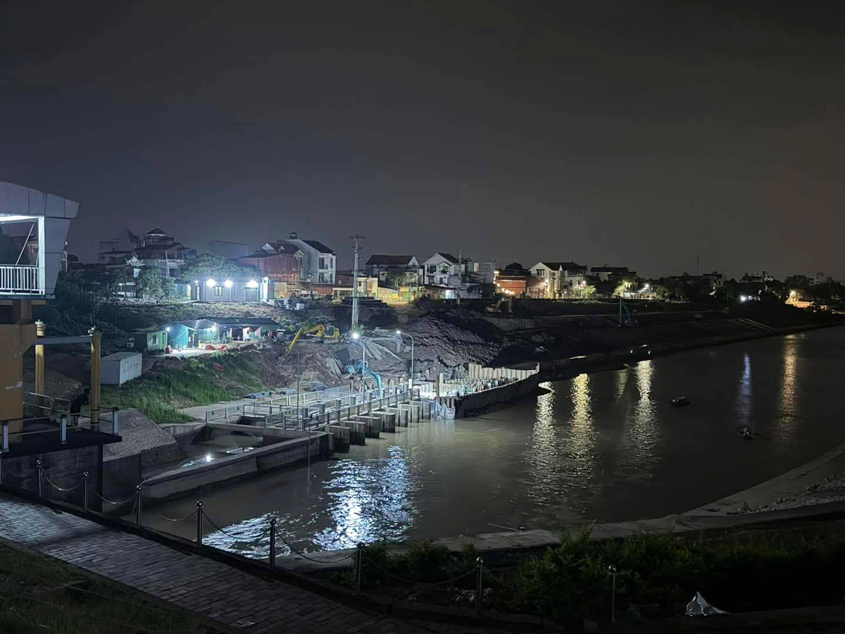 Ảnh minh họa: Trắng đêm tìm kiếm 3 mẹ con nghi gieo mình xuống sông Hồng ở Hưng