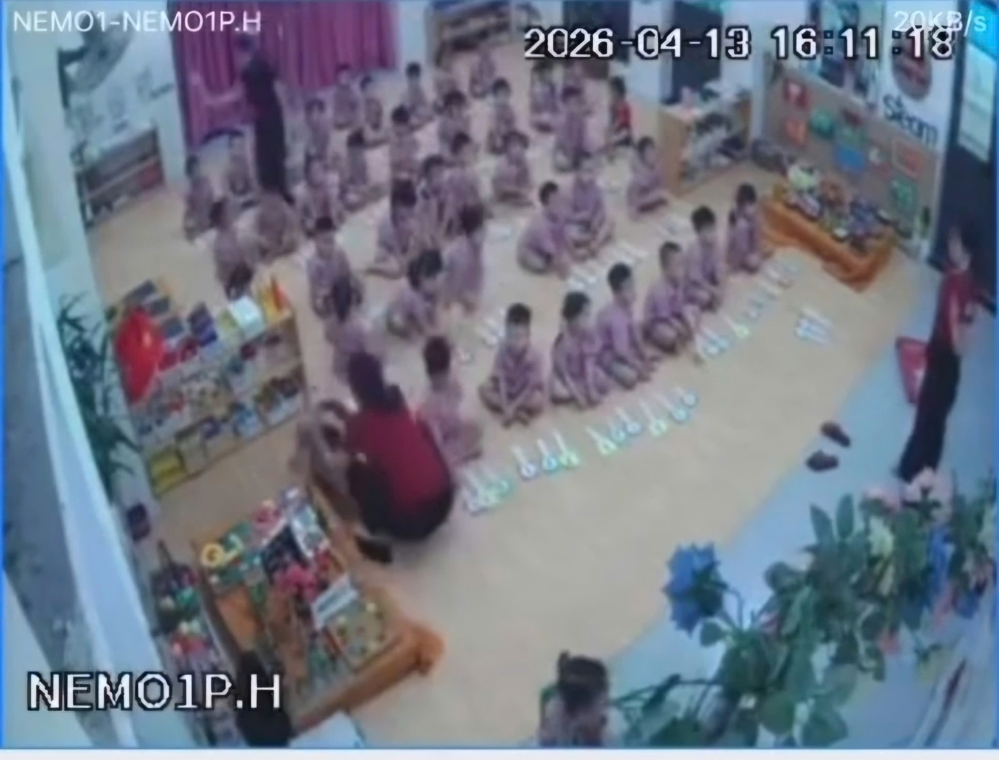Ảnh minh họa: Xôn xao clip tr;ẻ mầm non bị cô giáo b;ạo h;ành trong lớp