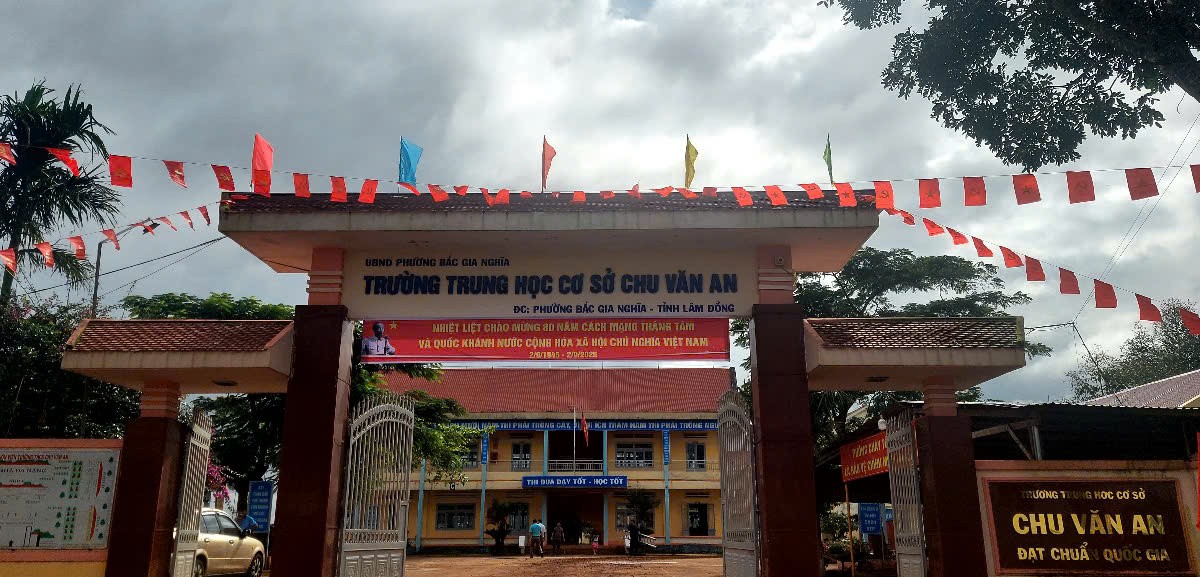 Ảnh minh họa: Nữ sinh lớp 9 ngất xỉu khi khởi động giờ học bóng rổ, sau đó